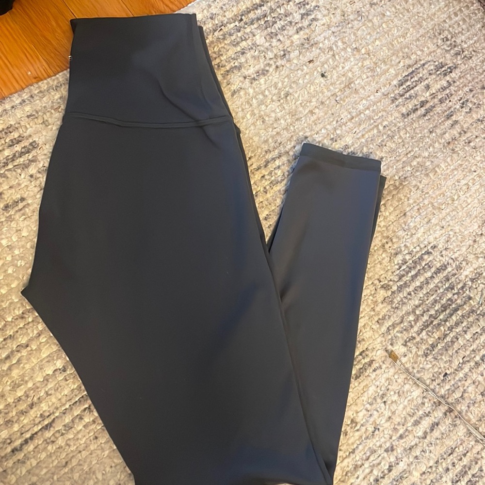 Gray beyond yoga leggings Barre3